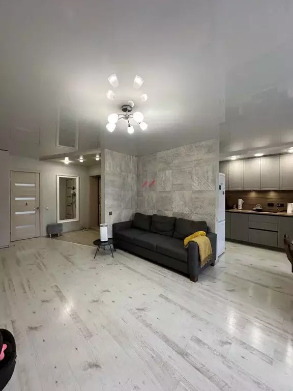 4-к кв. Хакасия, Абакан ул. Журавлева, 4 (75.8 м) - Фото 1