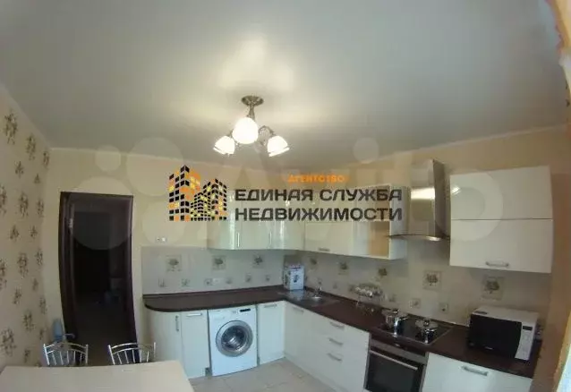 2-к. квартира, 81 м, 5/12 эт. - Фото 0