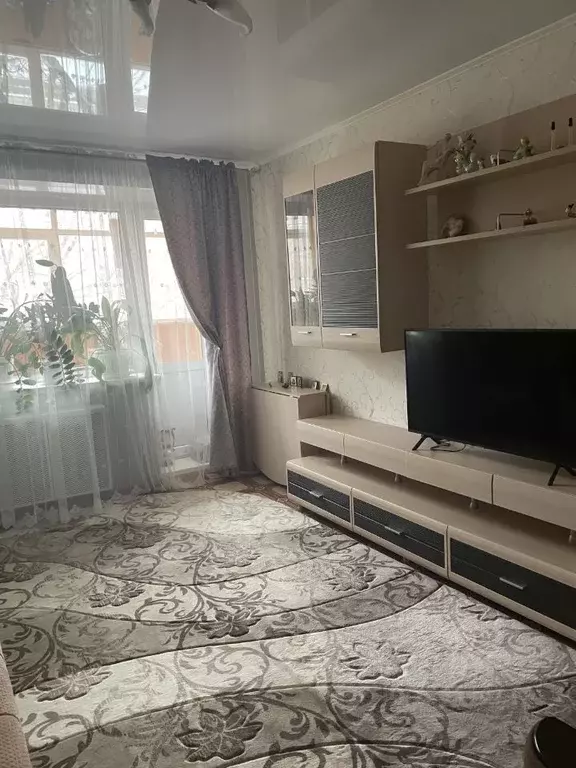 3-к кв. Саратовская область, Саратов Огородная ул., 87а (64.0 м) - Фото 0