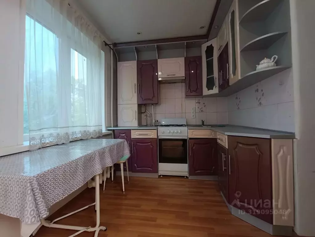 2-к кв. Тульская область, Донской ул. 328-й Стрелковой Дивизии, 3 ... - Фото 0