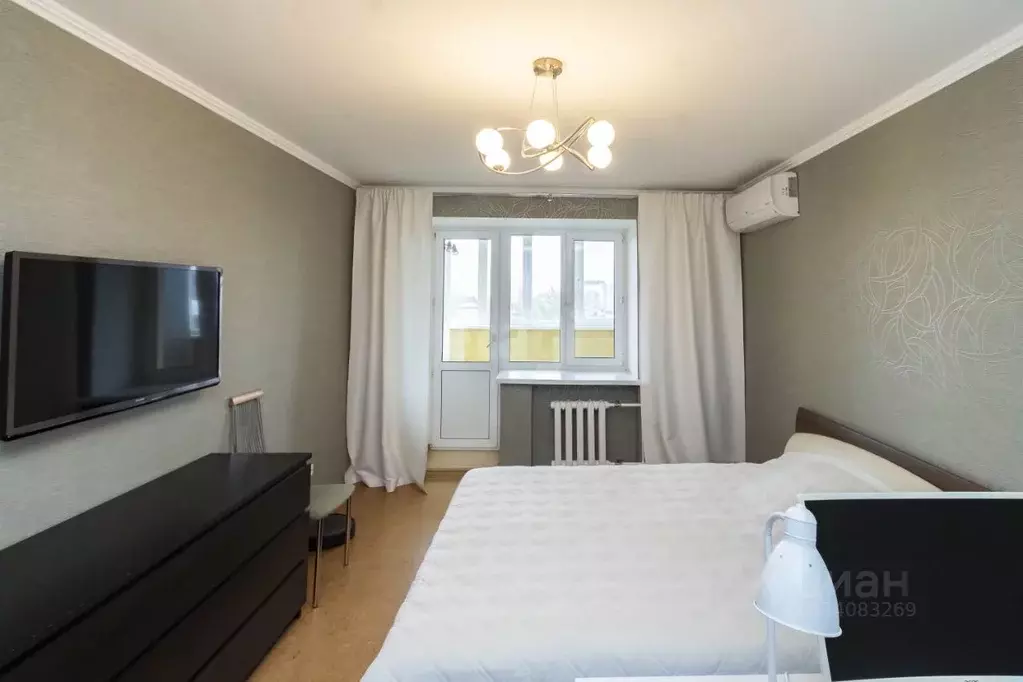 2-к кв. Тюменская область, Тюмень ул. Энергетиков, 16 (71.7 м) - Фото 1