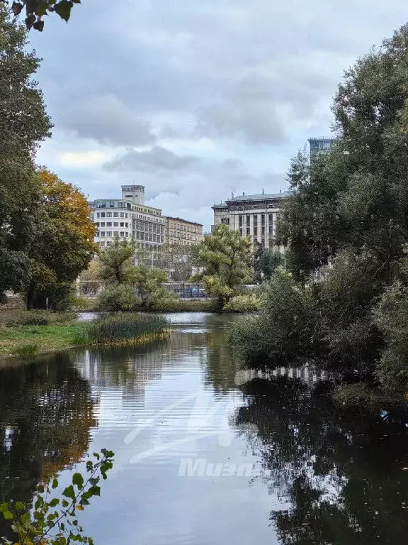 Продается 1-комнатная квартира - Фото 1