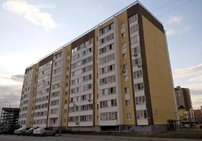 2-комнатная квартира: Тюмень, Лесопарковая улица, 15 (50.3 м) - Фото 1