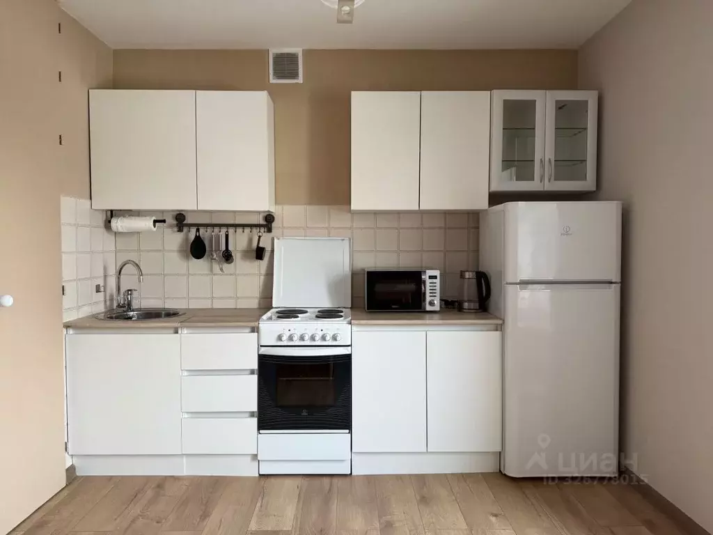 2-к кв. Москва ул. Маршала Захарова, 13 (58.7 м) - Фото 1