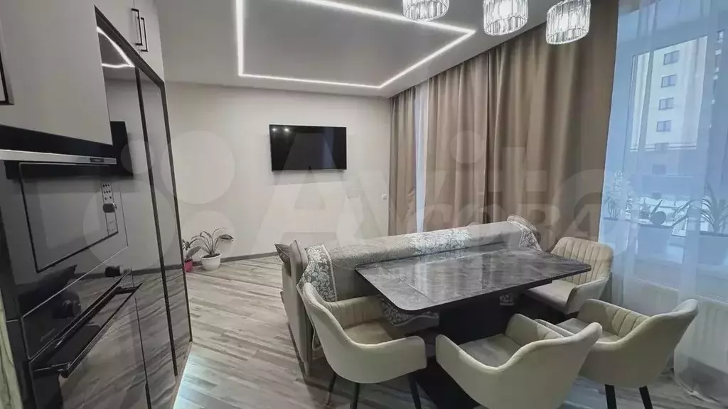 3-к. квартира, 100 м, 2/9 эт. - Фото 1