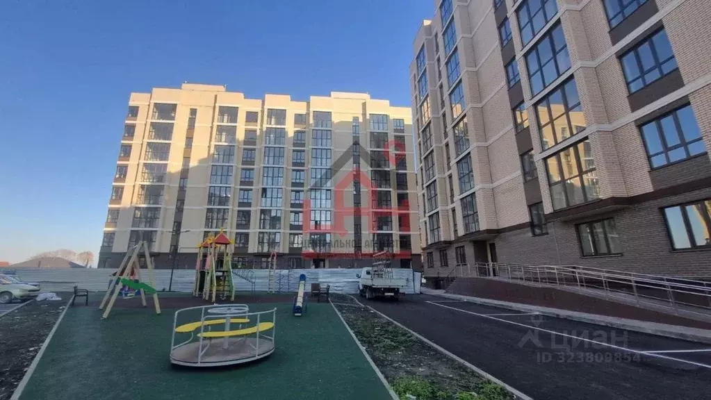 2-к кв. Ставропольский край, Ессентуки Октябрьская ул., 8/5 (64.7 м) - Фото 1