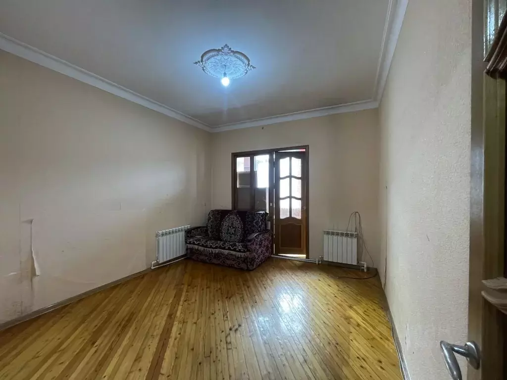2-к кв. Дагестан, Махачкала ул. Керимова, 15Б/8 (70.0 м) - Фото 0