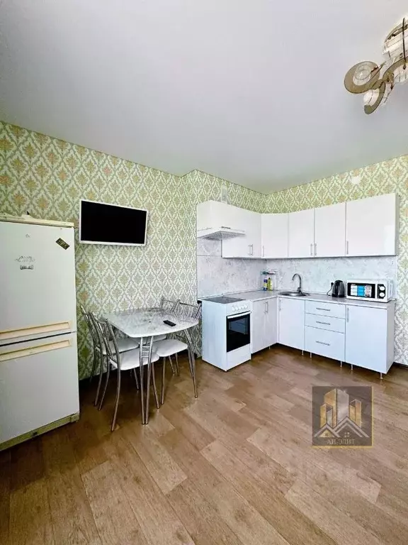 1-к кв. Татарстан, Казань ул. Восстания, 82 (30.0 м) - Фото 0