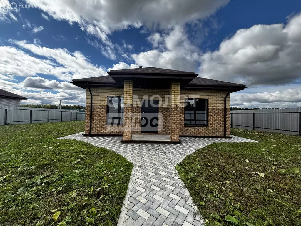 Дом в Тюменский муниципальный округ, деревня Ушакова, микрорайон ... - Фото 0