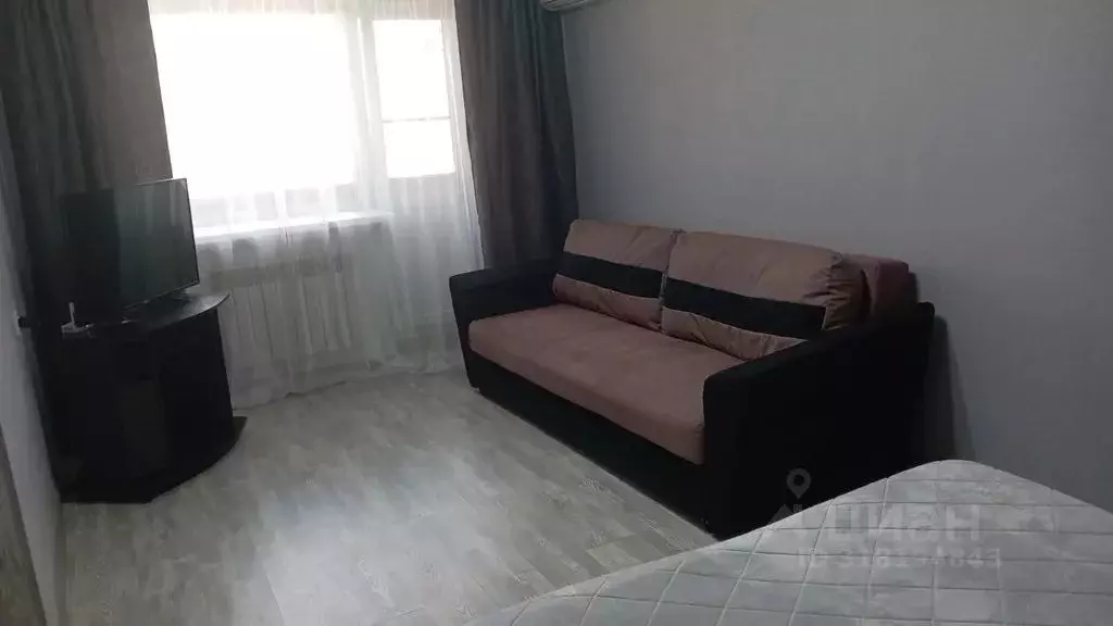 1-к кв. Астраханская область, Ахтубинск ул. Добролюбова, 8 (32.0 м) - Фото 1