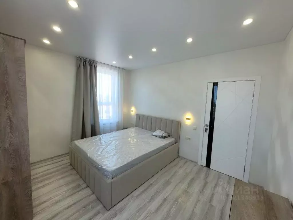 2-к кв. Крым, Симферополь просп. Александра Суворова (60.0 м) - Фото 2