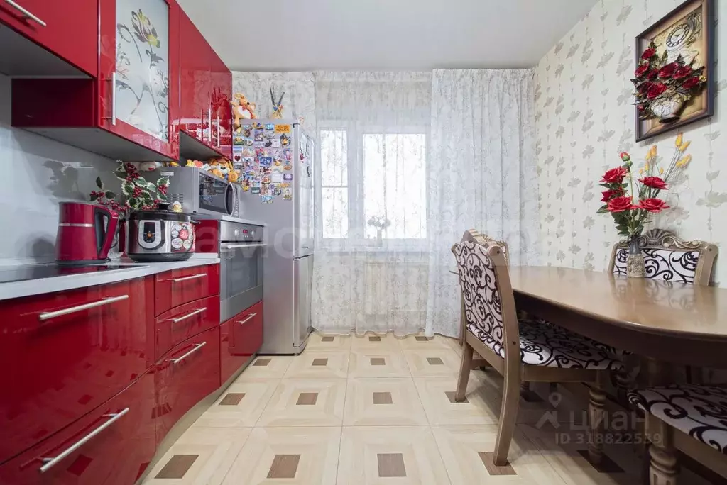 2-к кв. Московская область, Наро-Фоминск пер. Пионерский, 2 (66.0 м) - Фото 0