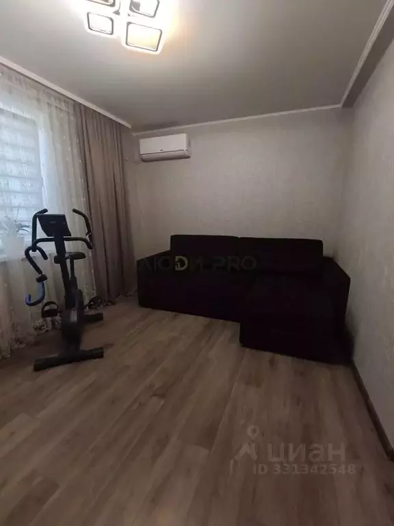 2-к кв. Саратовская область, Энгельс 1-й мкр, 4 (36.9 м) - Фото 2