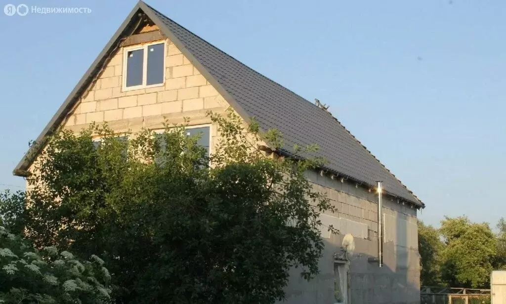 Дом в Калининград, Зелёная улица (200 м) - Фото 0
