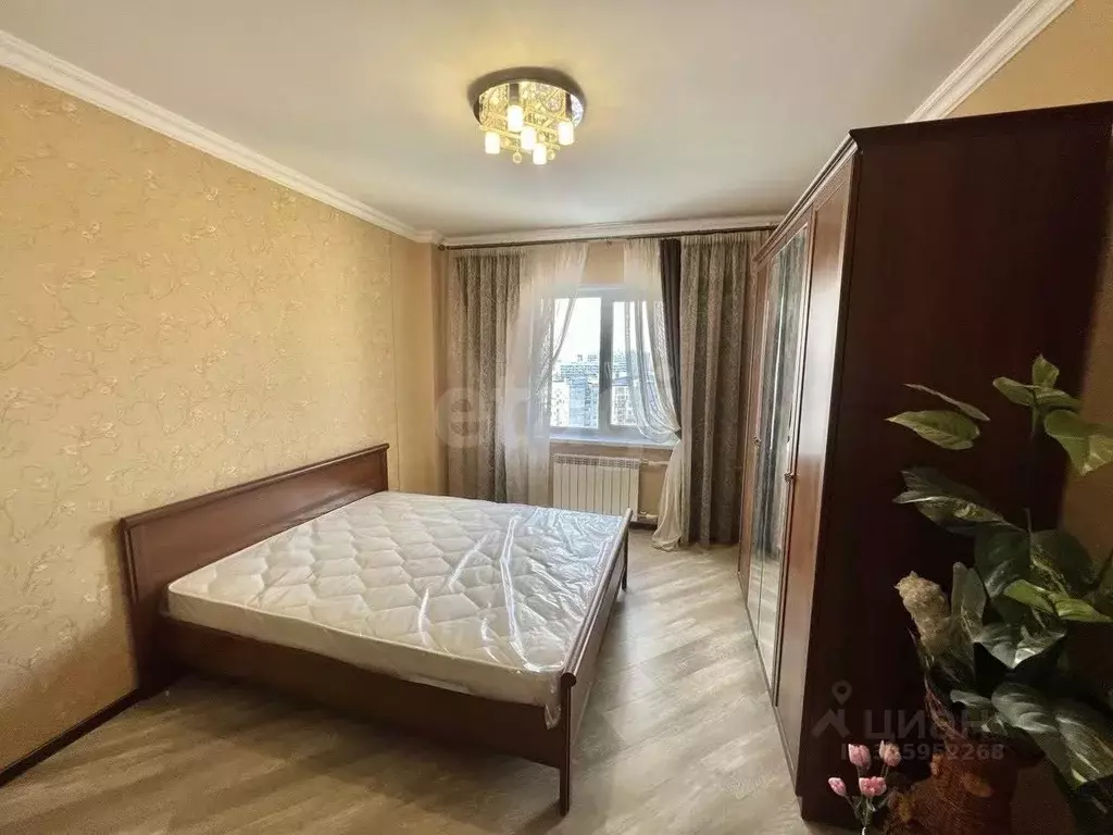 2-к кв. Белгородская область, Белгород ул. Есенина, 8а (68.9 м) - Фото 1