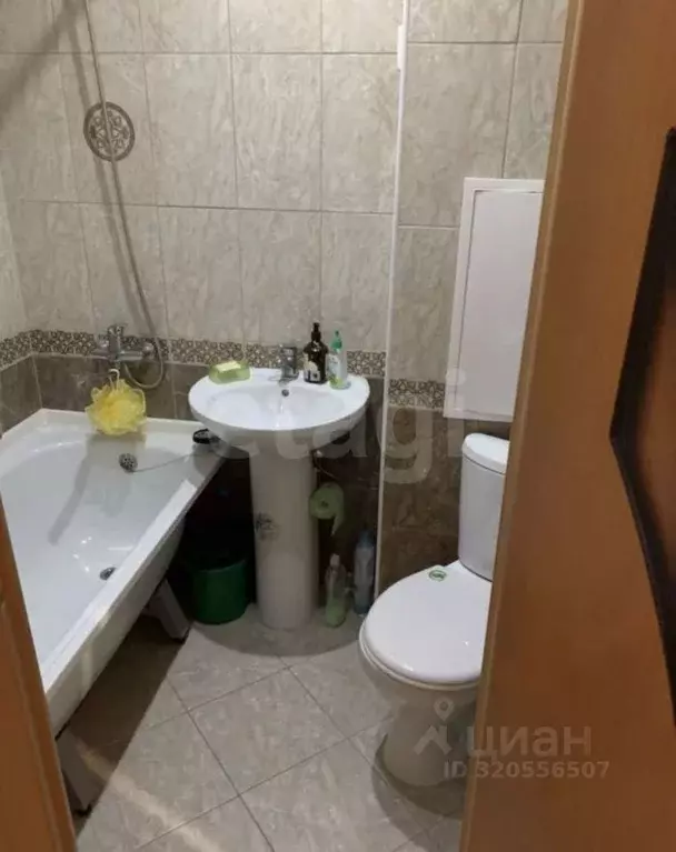 1-к кв. Астраханская область, Астрахань 3-й Интернационал мкр, ул. ... - Фото 1