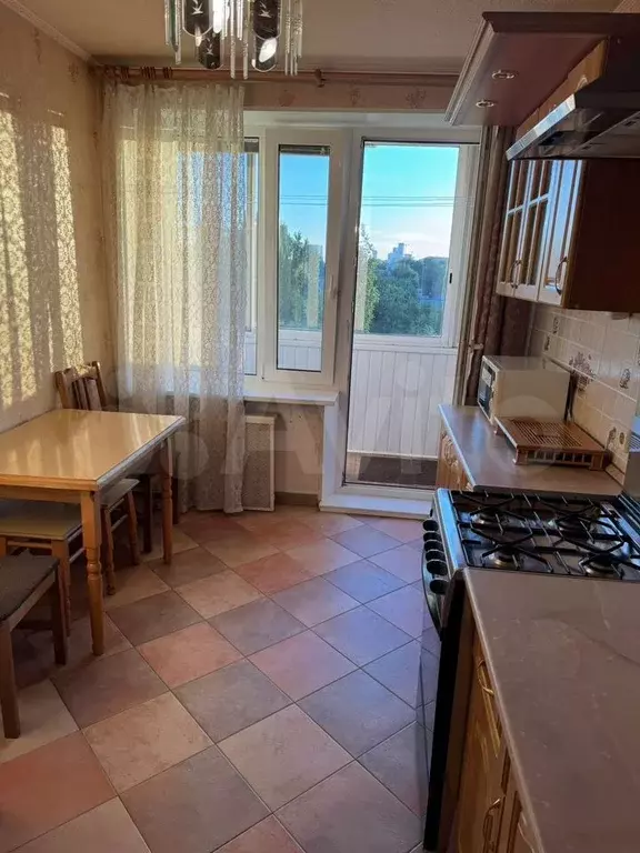 1-к. квартира, 35 м, 7/12 эт. - Фото 1
