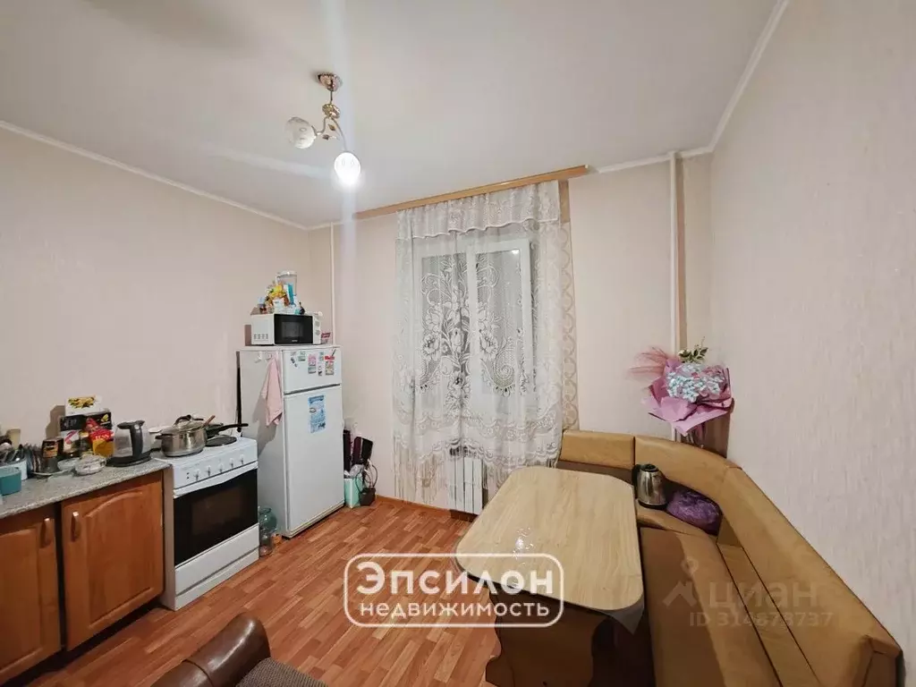 1-к кв. Курская область, Курск просп. Вячеслава Клыкова, 85 (38.56 м) - Фото 0