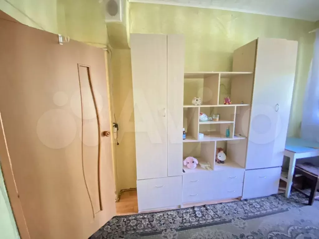 Комната 25 м в 4-к., 3/4 эт. - Фото 1