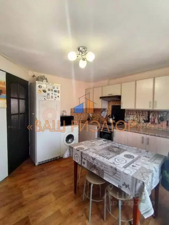 Дом в Белгородская область, Губкин Белгородская ул. (70 м) - Фото 2