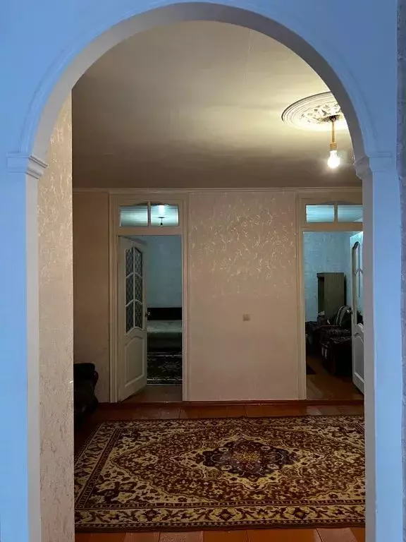 3-к кв. Дагестан, Махачкала ул. Крымская весна, 34 (56.0 м) - Фото 0