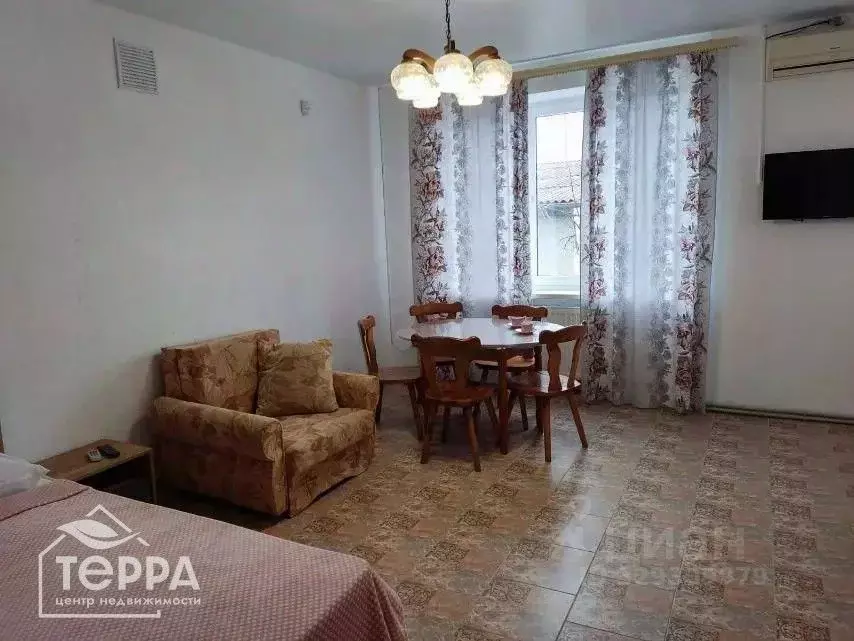 1-к кв. Крым, Евпатория городской округ, Заозерное пгт ул. Аллея ... - Фото 2