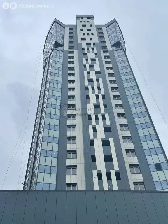 1-комнатная квартира: Казань, улица Карбышева, 12А (53 м) - Фото 1