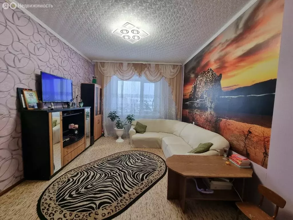 3-комнатная квартира: Нерюнгри, проспект Ленина, 6 (67.9 м) - Фото 1