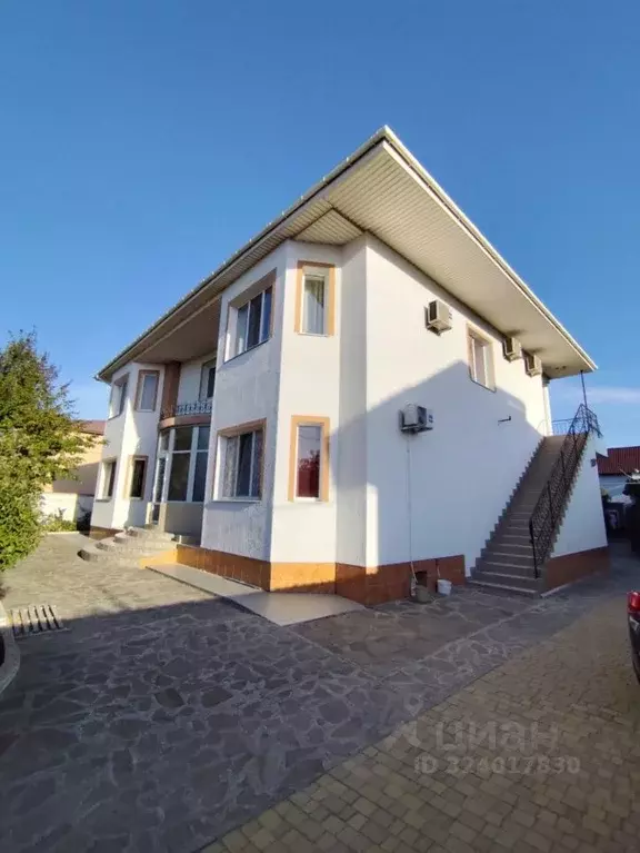 Коттедж в Крым, Евпатория городской округ, Заозерное пгт ул. ... - Фото 2