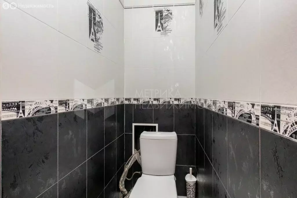 2-комнатная квартира: Тюмень, Западносибирская улица, 12к1 (67 м) - Фото 1