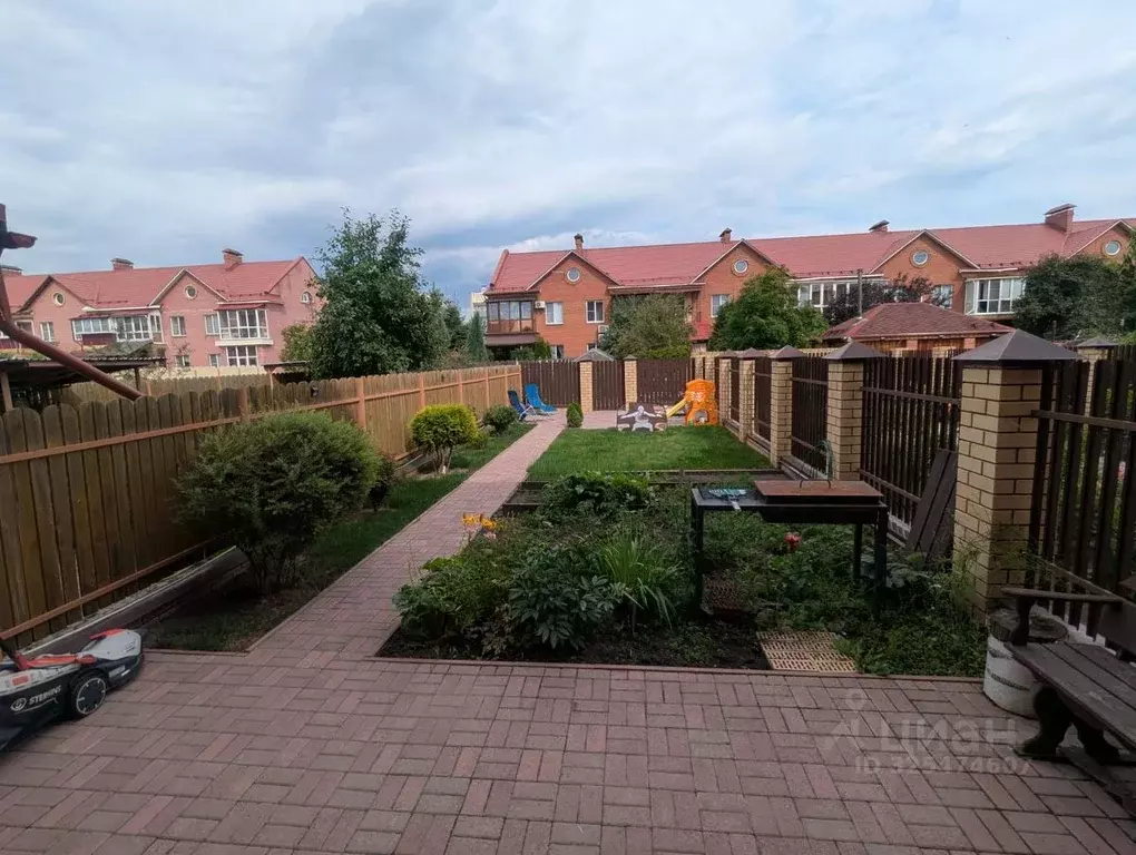 Таунхаус в Челябинская область, Копейск пос. Октябрьский, Премьера ... - Фото 2