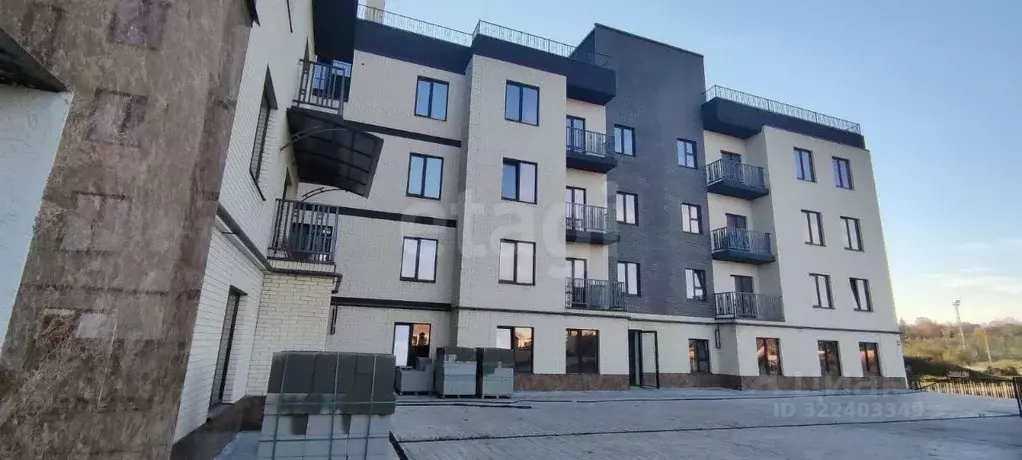 2-к кв. Северная Осетия, Владикавказ ул. Казбека Касаева, 2В (75.0 м) - Фото 0