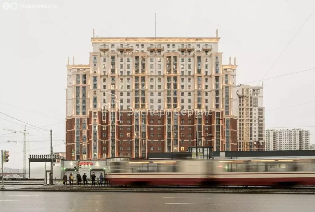 6-комнатная квартира: Санкт-Петербург, улица Дыбенко, 8к3 (186.1 м) - Фото 2