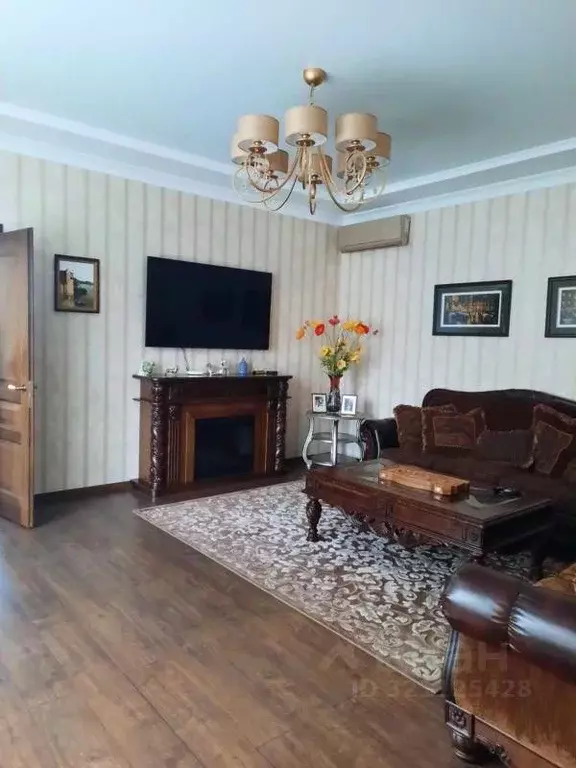 Дом в Ростовская область, Аксай ул. Луначарского (235 м) - Фото 1