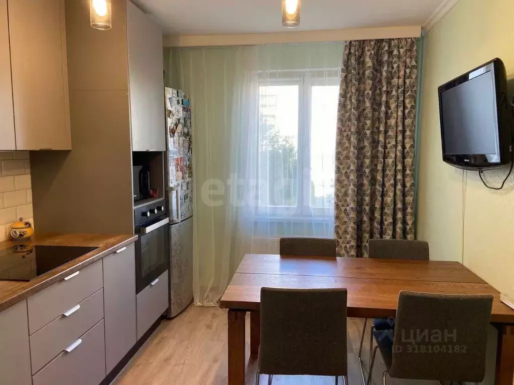3-к кв. Санкт-Петербург Бухарестская ул., 156к1 (81.0 м) - Фото 1