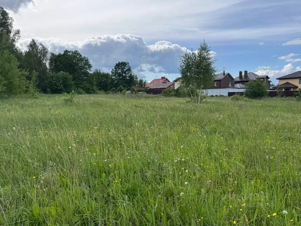 Участок в Московская область, Богородский городской округ, д. ... - Фото 0