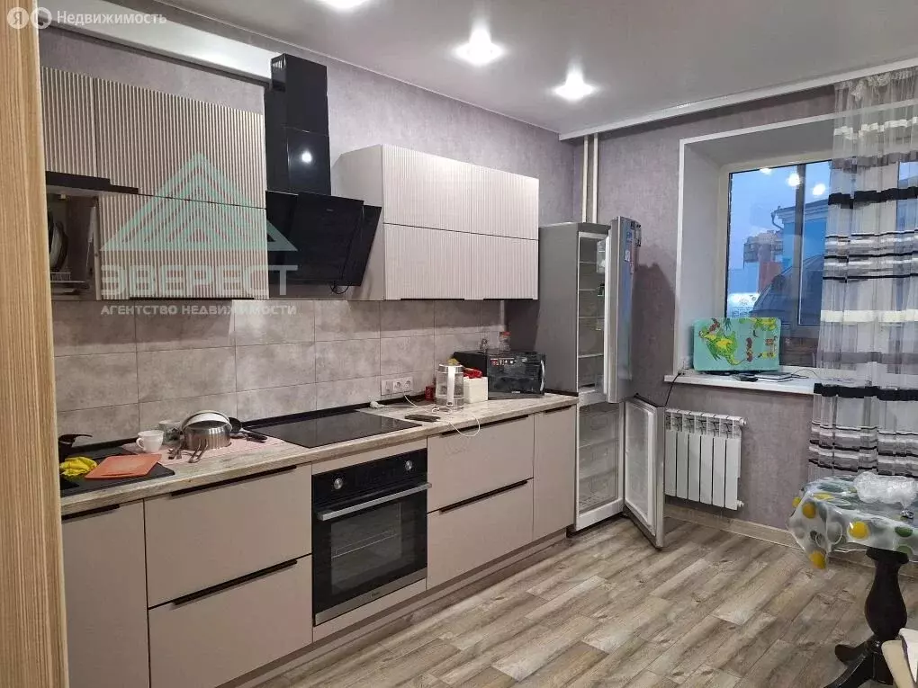 2-комнатная квартира: Абакан, улица Стофато, 5Г (65.7 м) - Фото 1