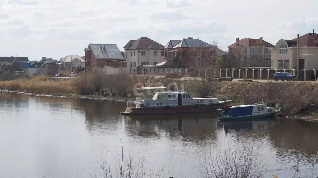 1-комнатная квартира: Астрахань, улица Александрова, 15 (21 м) - Фото 0