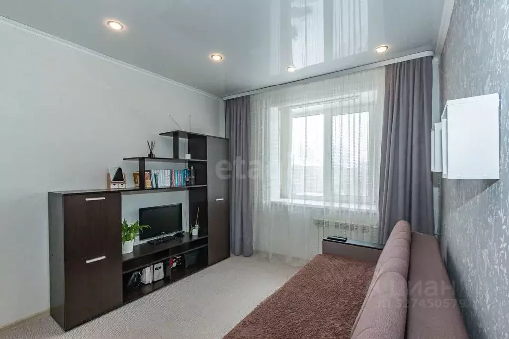 1-к кв. Омская область, Омск Заозерный мкр, просп. Менделеева, 4 (29.0 ... - Фото 1