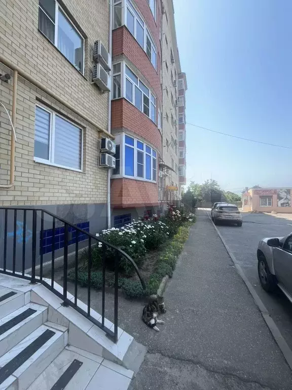 1-к. квартира, 44 м, 2/5 эт. - Фото 1
