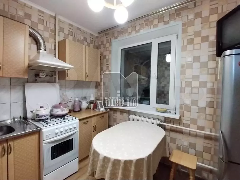 1-к. квартира, 39 м, 3/10 эт. - Фото 0