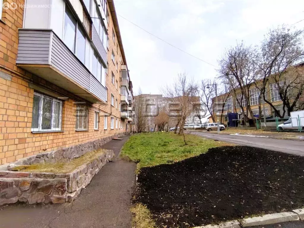 1-комнатная квартира: Красноярск, улица Сергея Лазо, 18 (22 м) - Фото 1