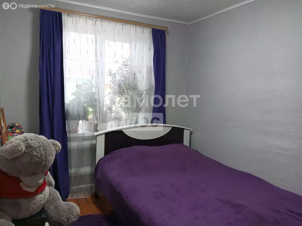 3-комнатная квартира: деревня Чистостем, улица Мира, 15 (64 м) - Фото 0