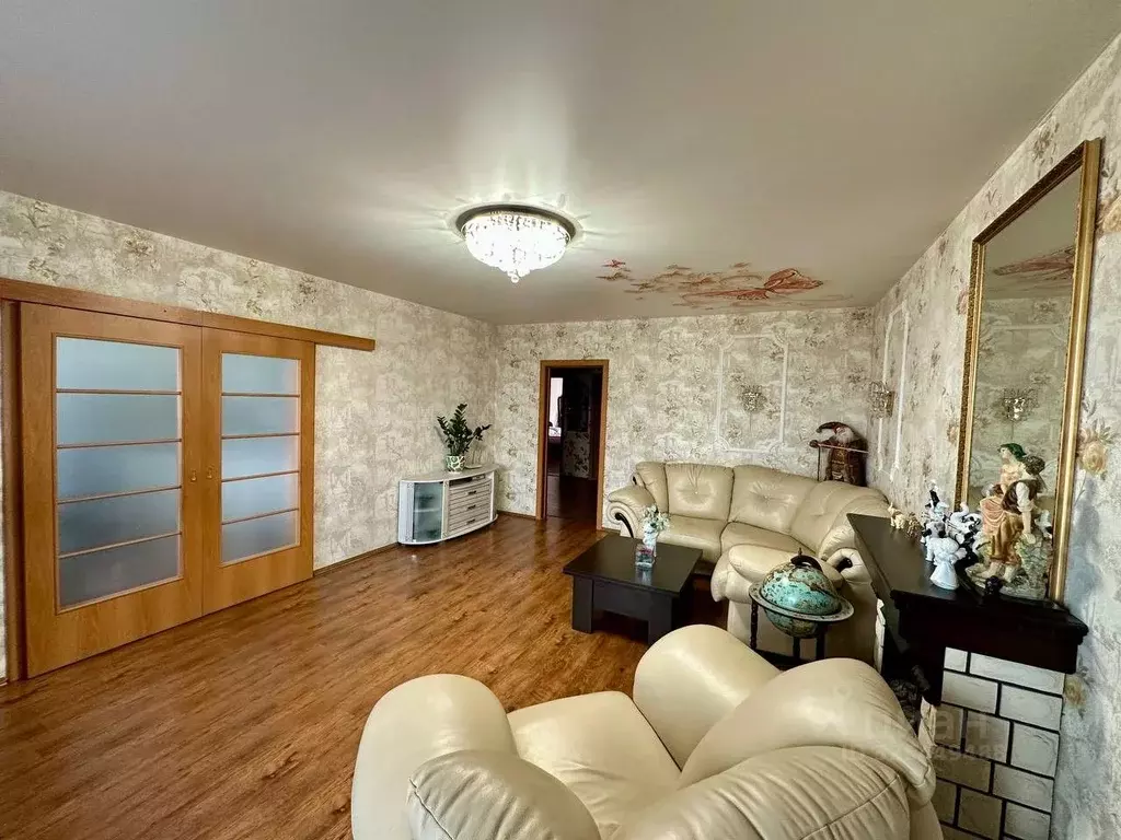 3-к кв. Челябинская область, Челябинск ул. Руставели, 25а (99.8 м) - Фото 2