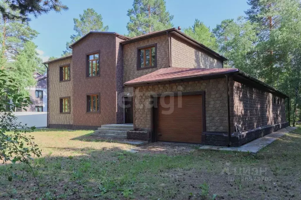 Дом в Иркутская область, Усольский район, Железнодорожное с/пос, д. ... - Фото 1