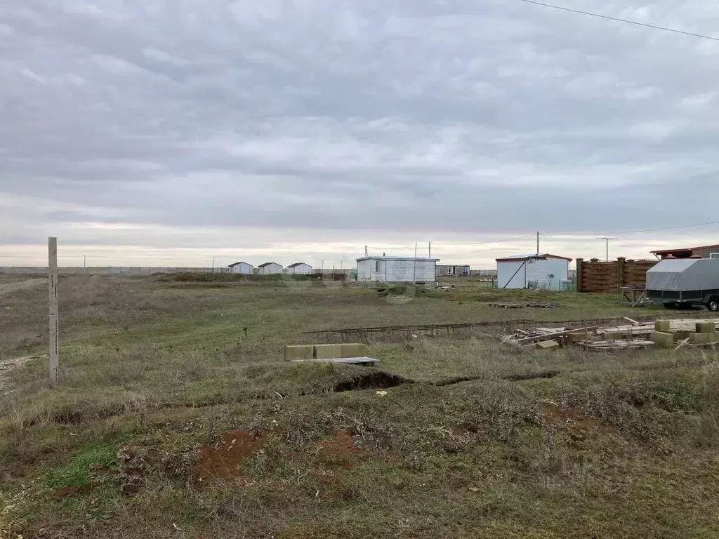 Участок в Крым, Сакский район, Уютненское с/пос, Мечта у моря кп ул. ... - Фото 1