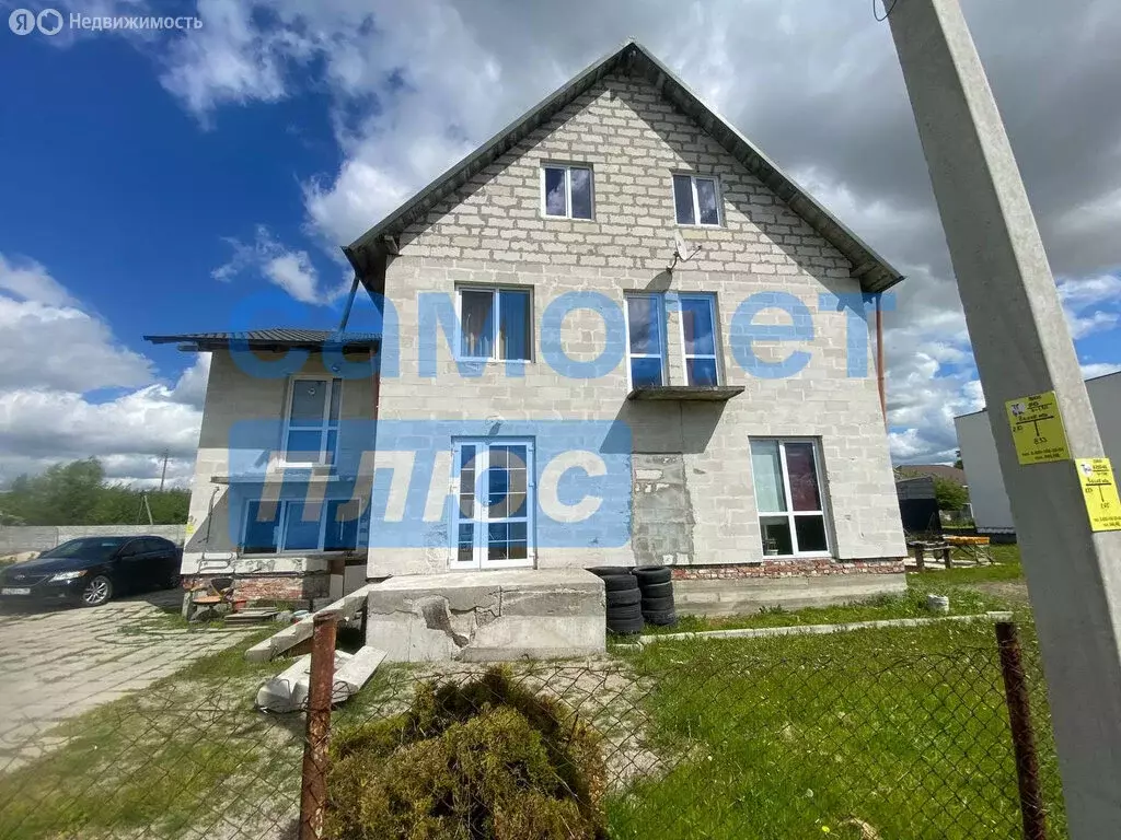 Дом в посёлок Константиновка, Сиреневая улица, 3 (219 м) - Фото 1