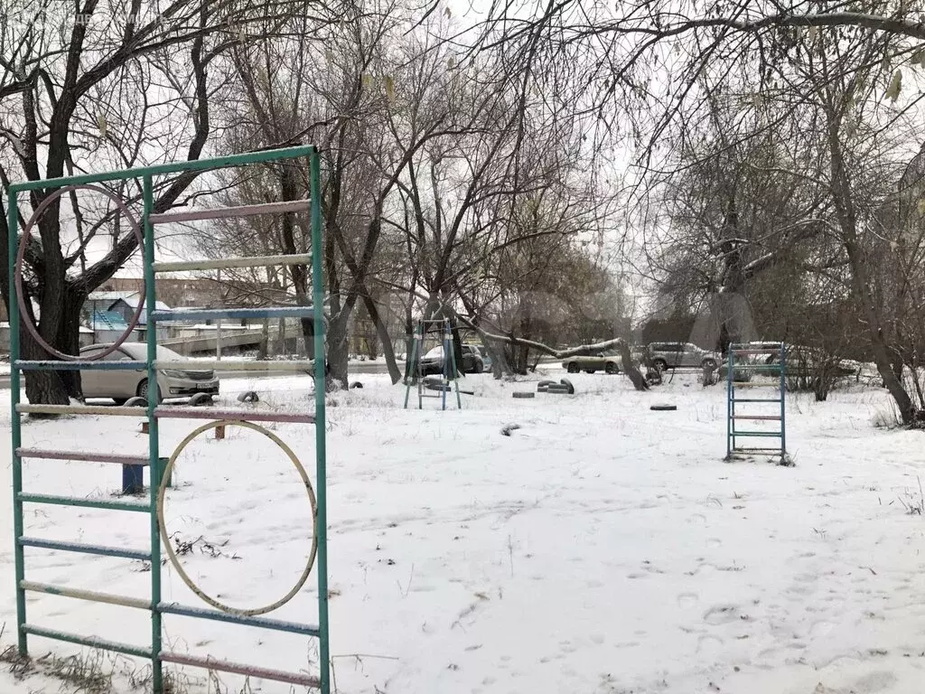 2-комнатная квартира: Омск, микрорайон Городок Нефтяников, улица 22 ... - Фото 1