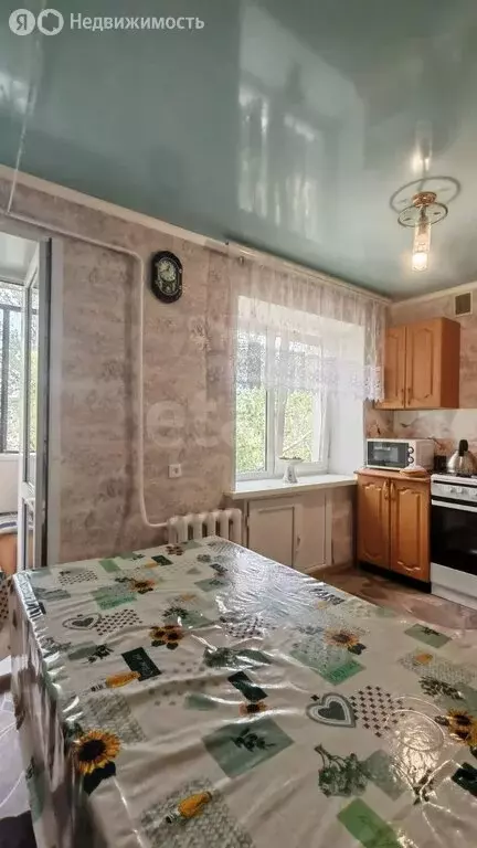 3-комнатная квартира: Стерлитамак, улица Худайбердина, 121 (62 м) - Фото 1