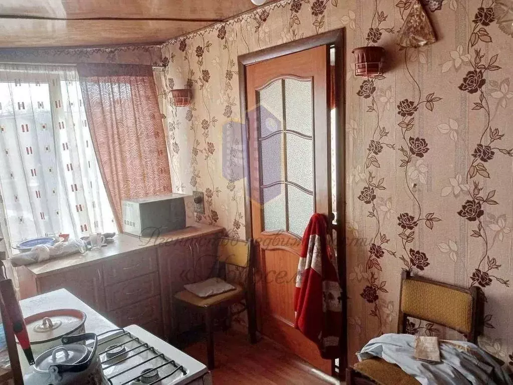 Дом в Белгородская область, Старый Оскол Красномилицейская ул., 34 (56 ... - Фото 1